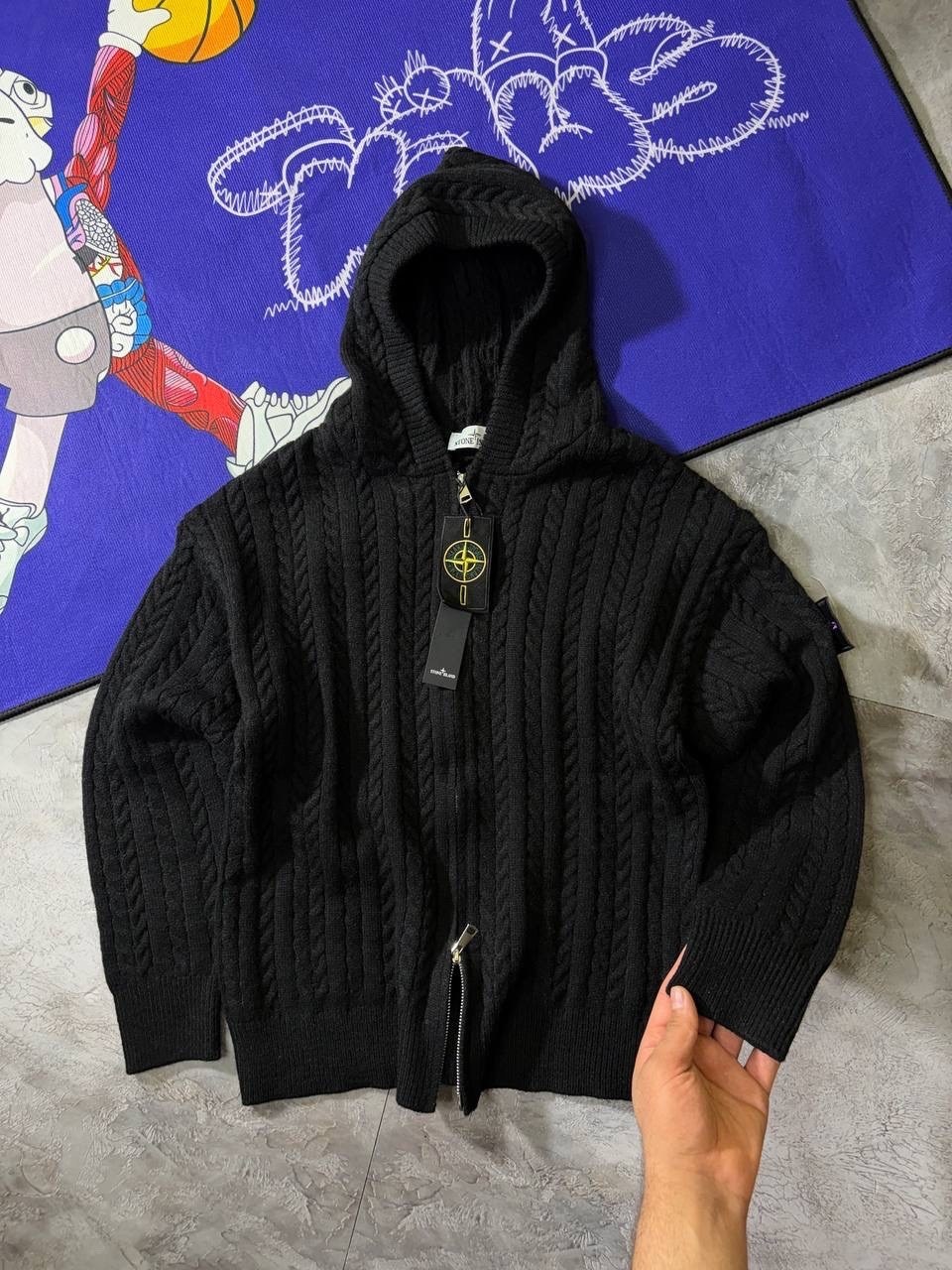 stone island hoodie,stone island hooded cardigan in black for men,stone island hooded cardigan,stone island,кардиган мужские