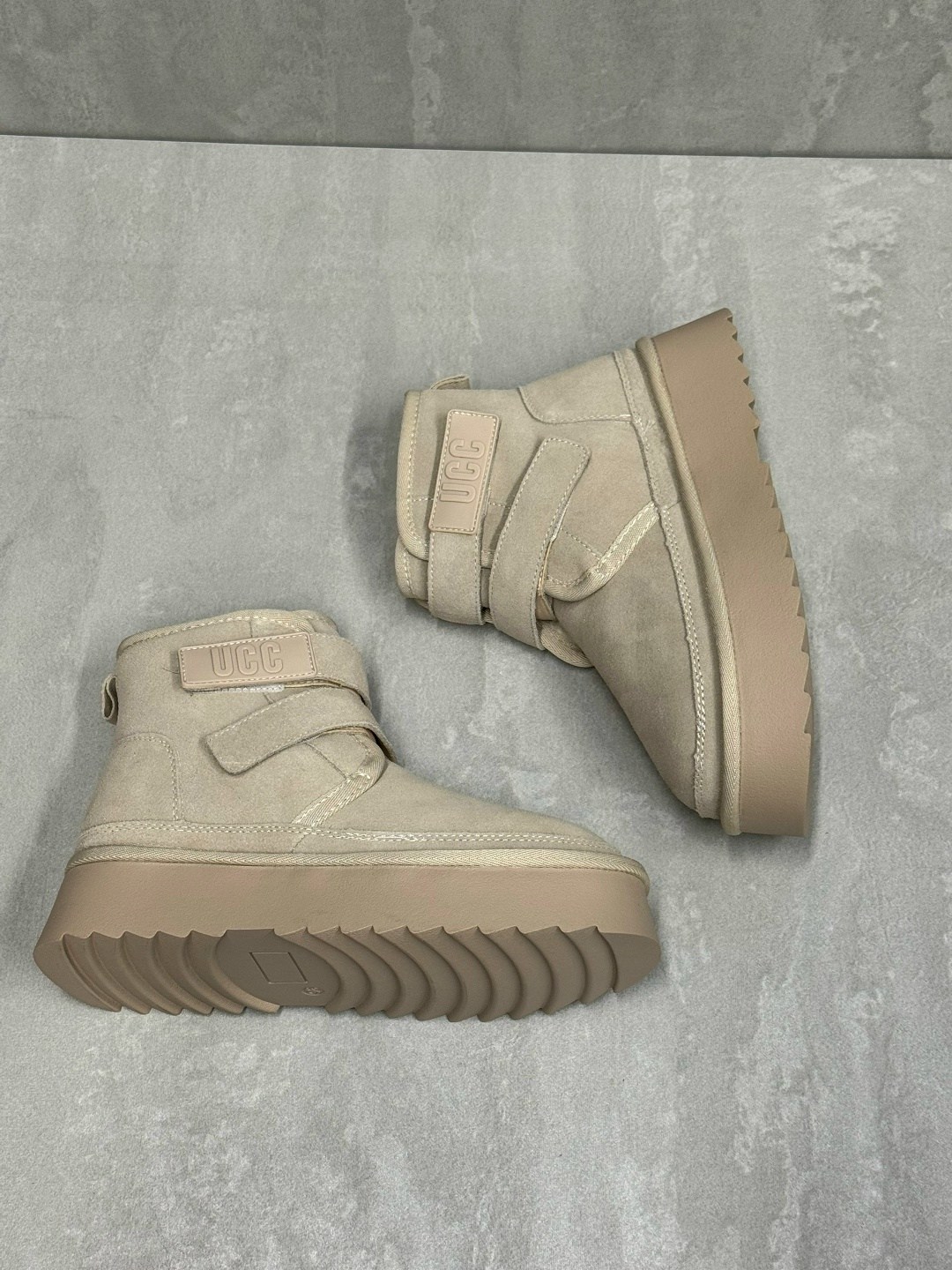 женские угги,угги женские ugg mini hi platform velcro 2 beige,,угги женские ugg mini hi platform velcro 2 khaki,угги женские aimosi g9-1 бежевые 41 eu