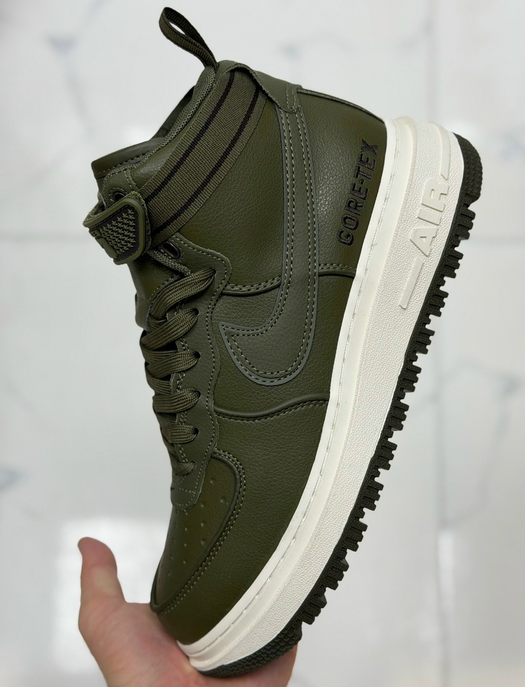 зимние кроссовки nike air force 1,зимние кроссовки nike air force 1 mid,зимние кроссовки nike air force,кроссовки nike air force 1 mid "black",nike air force 1 mid "black"