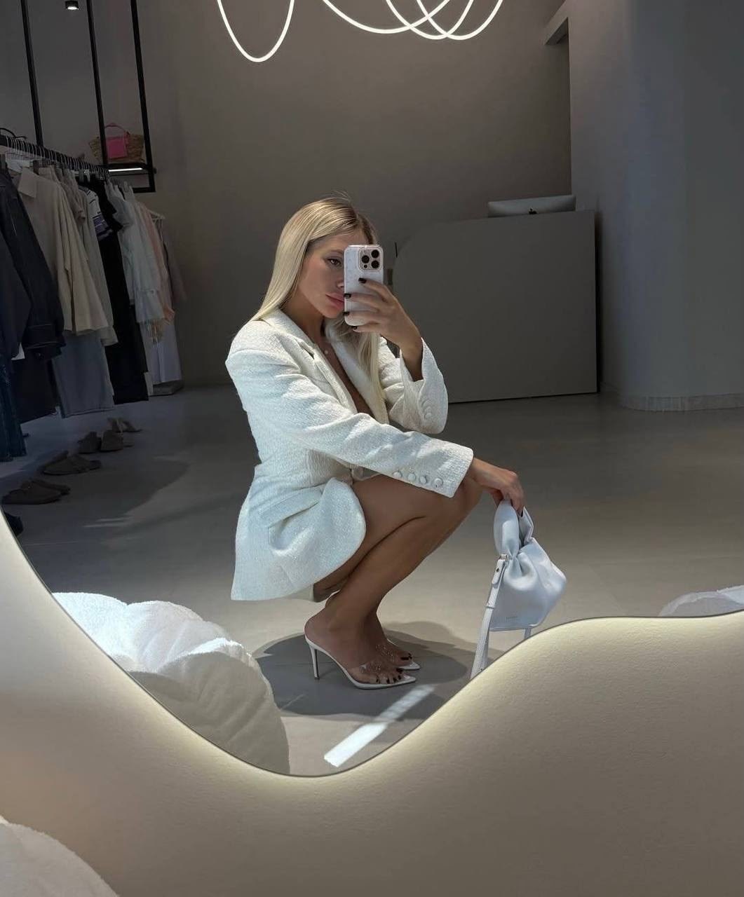 костюм с юбкой,модные наряды,женские наряды,мода стиль