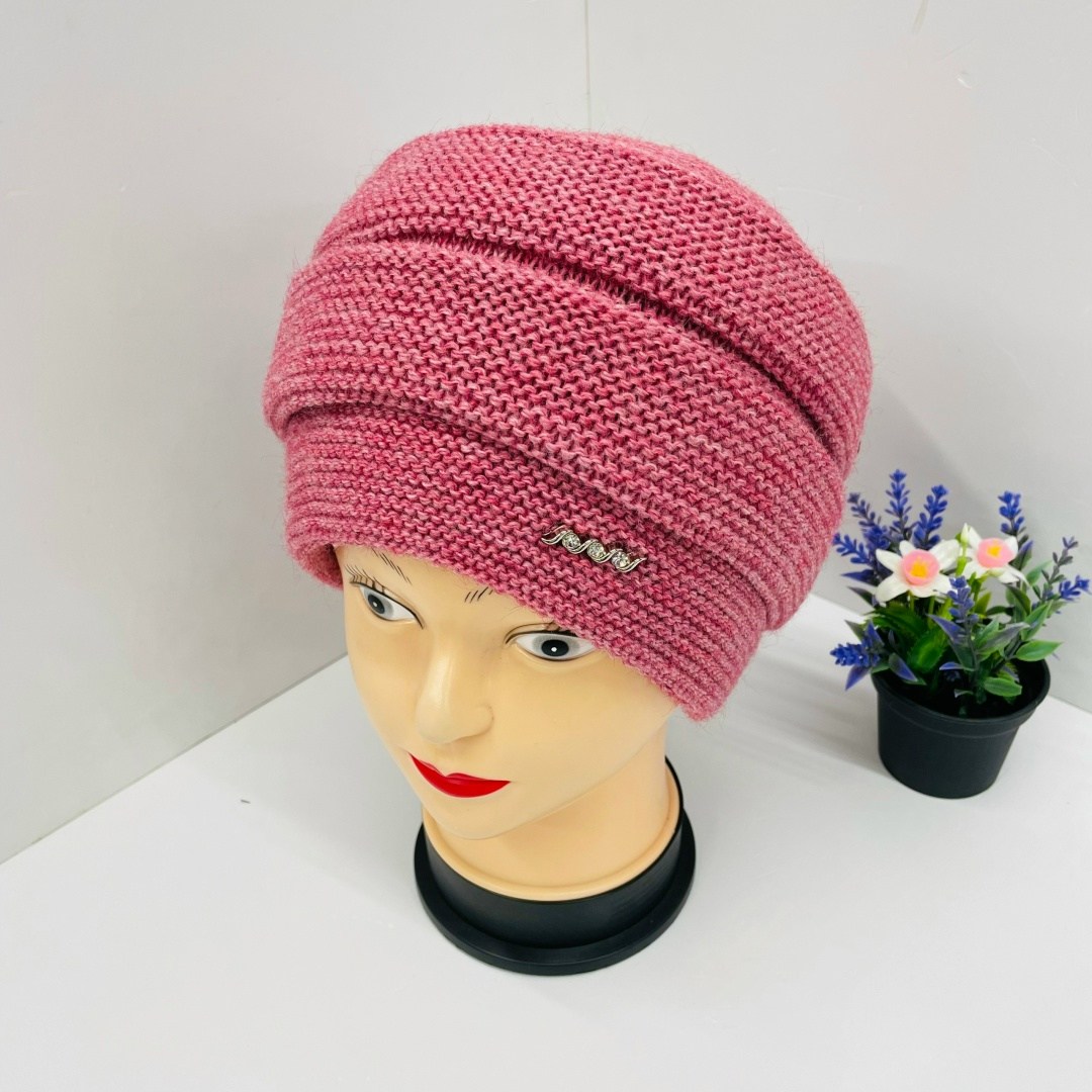 шапка женская,шапка для женщин,вязаная женская шапка,шапка зимняя женская,вязаные шапки