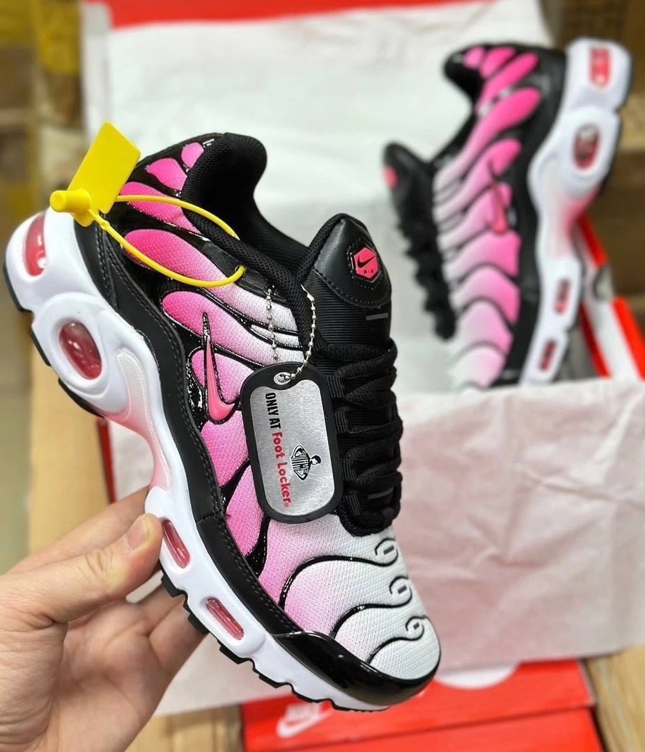 кроссовки nike tn air max plus,nike air max plus tn,кроссовки,кроссовки nike air max plus,кроссовки женские air max tn plus найк