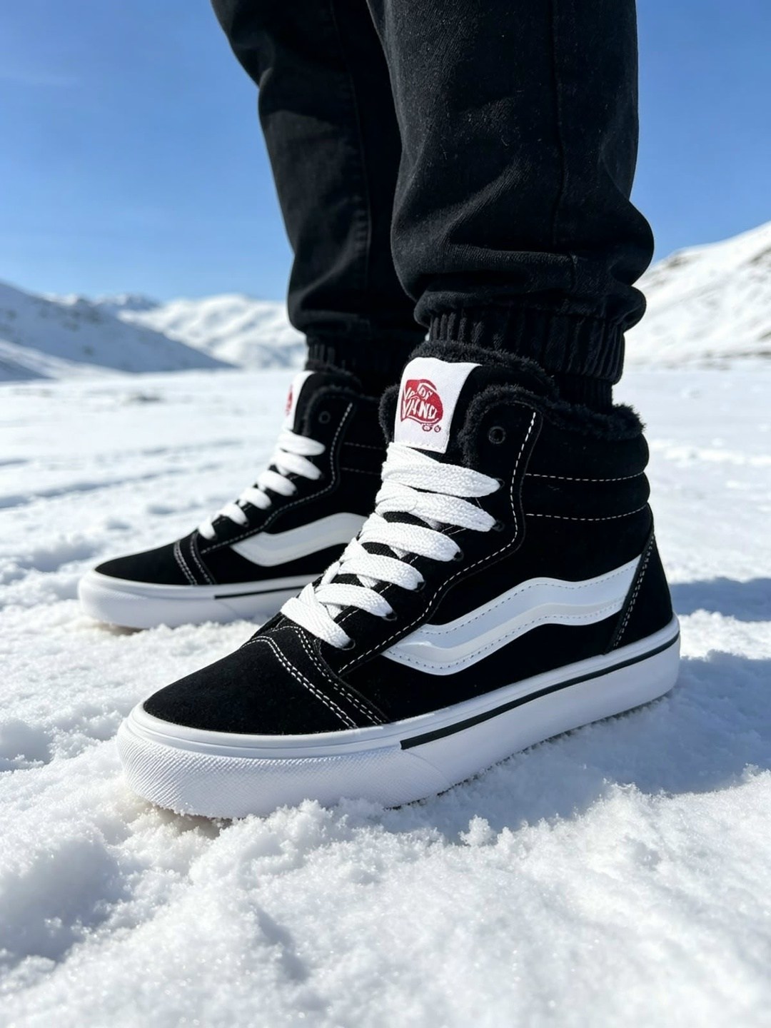 ,мужские кеды vans,зимние vans sk8-hi на меху черные с белым,зимние кеды vans,зимние вансы