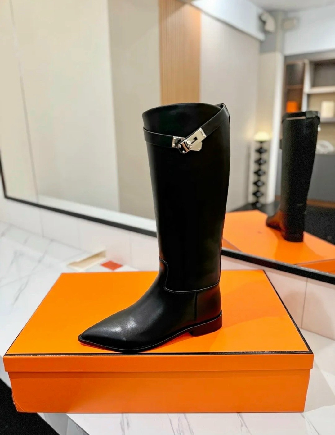 сапоги hermes женские кожаные чёрного цвета,сапоги hermes,гермес сапоги женские,сапоги эрмес,сапоги hermes женские