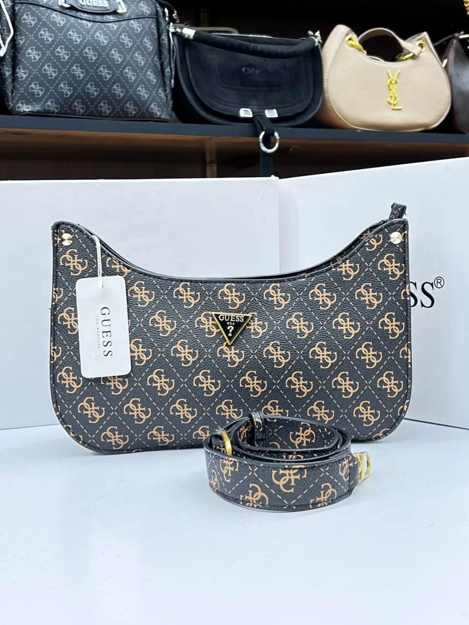 сумка женская guess,сумка guess,сумка женская guess 213181340,сумка guess через плечо,сумка guess бежевая