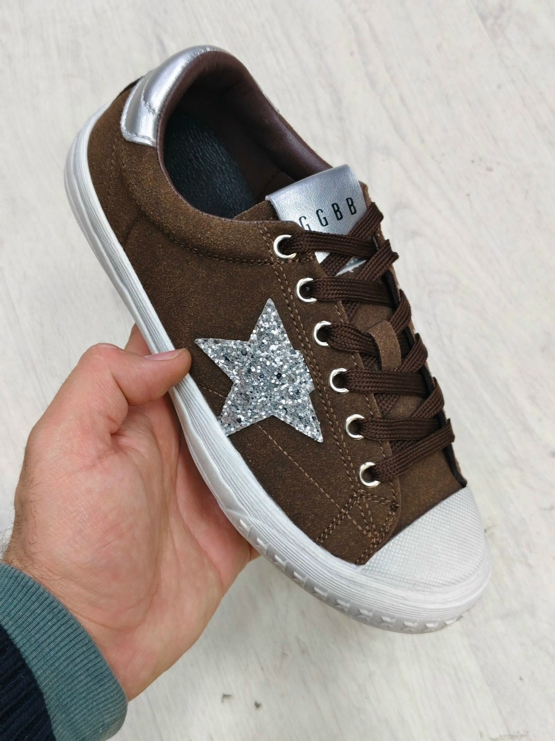 кеды женски,,кеды guess женские,кеды кроссовки,кроссовки женскиe