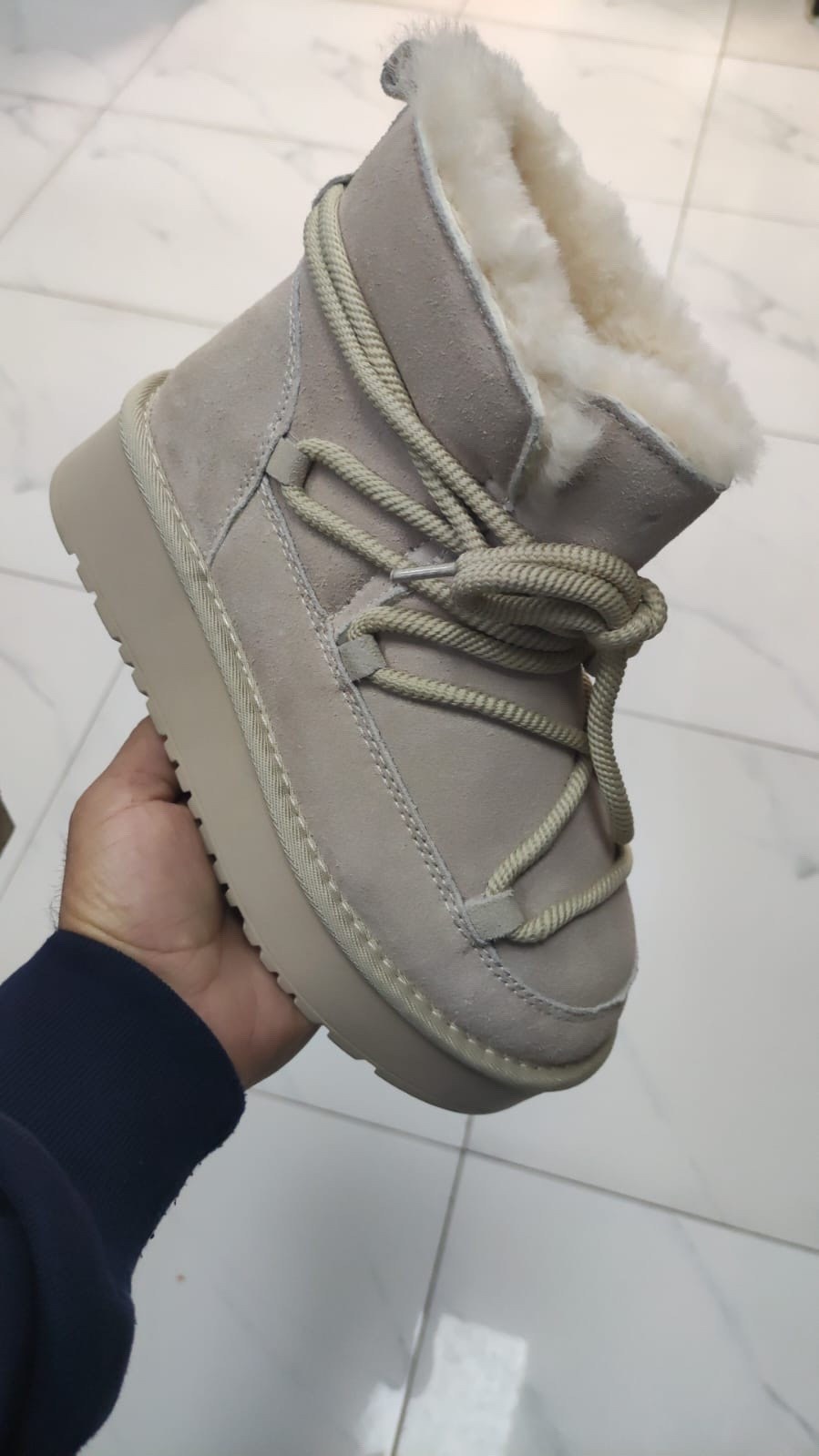 ,женские угги,угги женские ugg,натуральные женские угги ugg,ugg женские