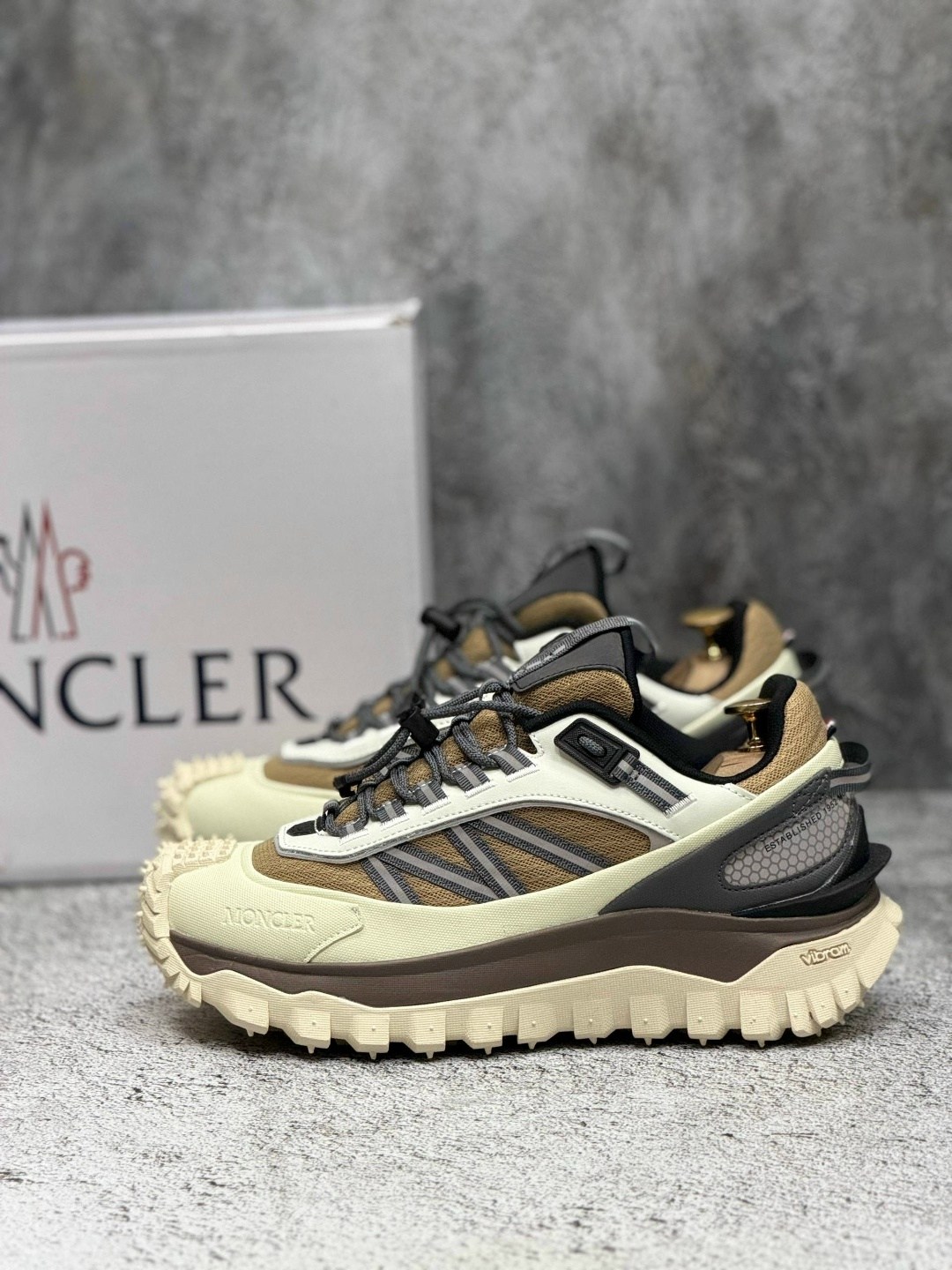 кроссовки moncler trailgrip gtx,кроссовки moncler,кроссовки moncler trailgrip,мужские кроссовки,кроссовки брендовые
