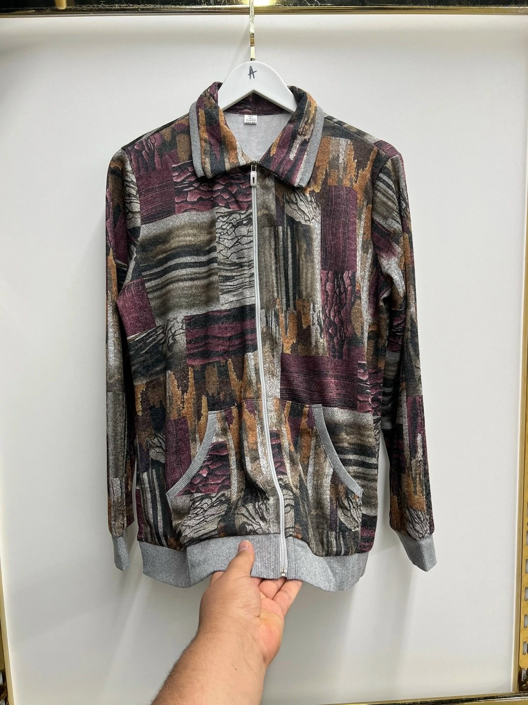куртка бомбер,куртка трикотажная,куртка,куртка с принтом,bomber jacket