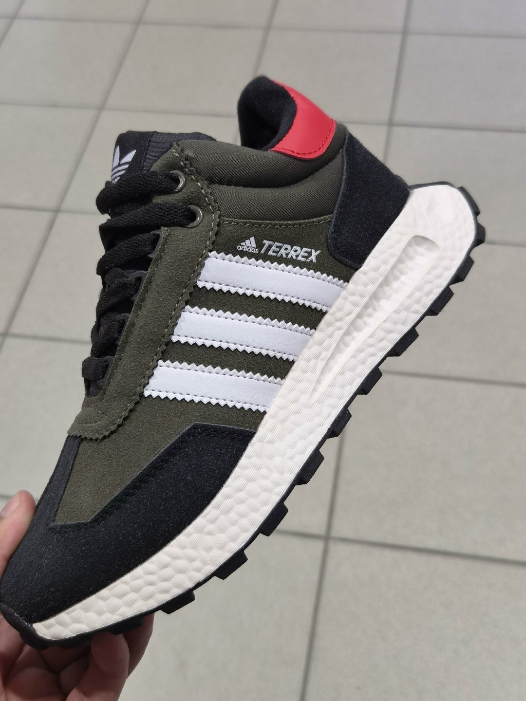 кроссовки мужские adidas,кроссовки adidas,кроссовки,женские кроссовки,кроссовки adidas iniki