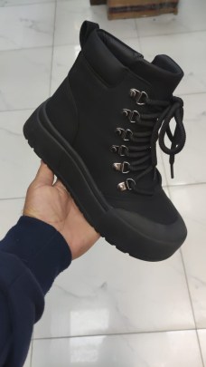 Ботинки