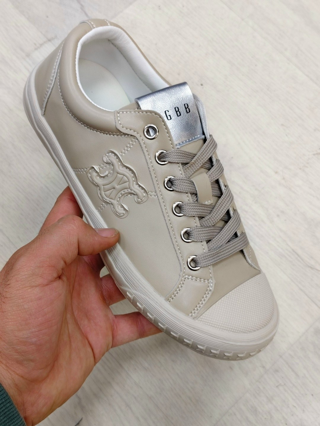 кеды женски,,кеды guess женские,кеды кроссовки,кроссовки женскиe