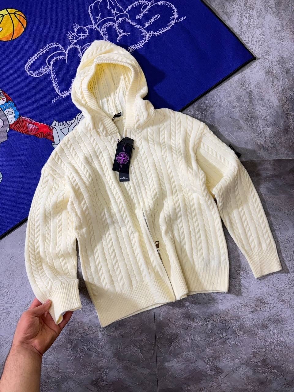 stone island hoodie,stone island hooded cardigan in black for men,stone island hooded cardigan,stone island,кардиган мужские