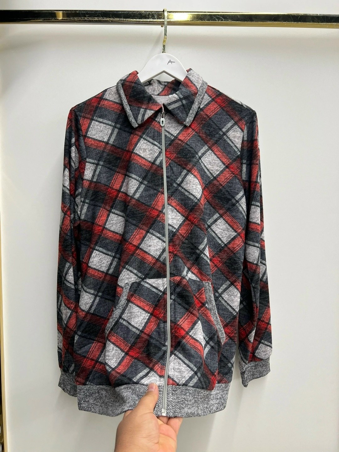 куртка бомбер,куртка трикотажная,куртка,куртка с принтом,bomber jacket