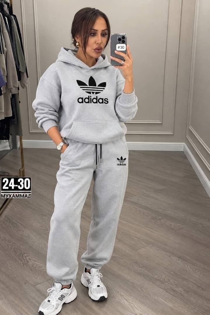 костюм спортивный adidas,cпортивный костюм теплый женский,костюм адидас женский на флисе,спортивные костюмы адидас женские,костюм спортивный