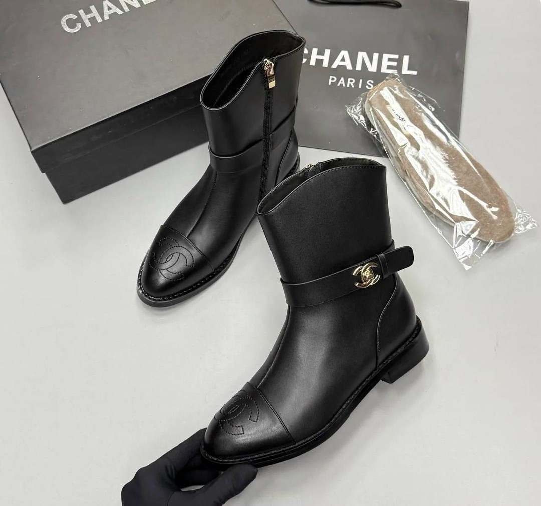 ботинки chanel,женские осенние сапоги chanel 2026 черные кожаные,сапоги chanel,ботинки женские chanel,короткие сапоги шанель chanel 492179353