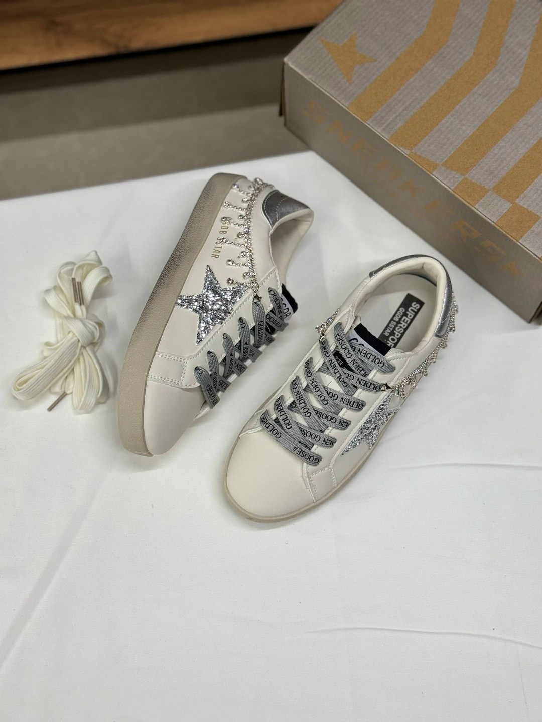 ,кроссовки кожа, женская,кеды golden goose,кеды