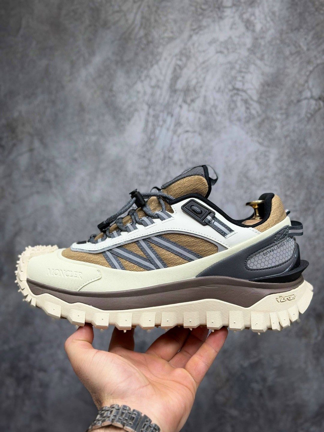 кроссовки moncler trailgrip gtx,кроссовки moncler,кроссовки moncler trailgrip,мужские кроссовки,кроссовки брендовые
