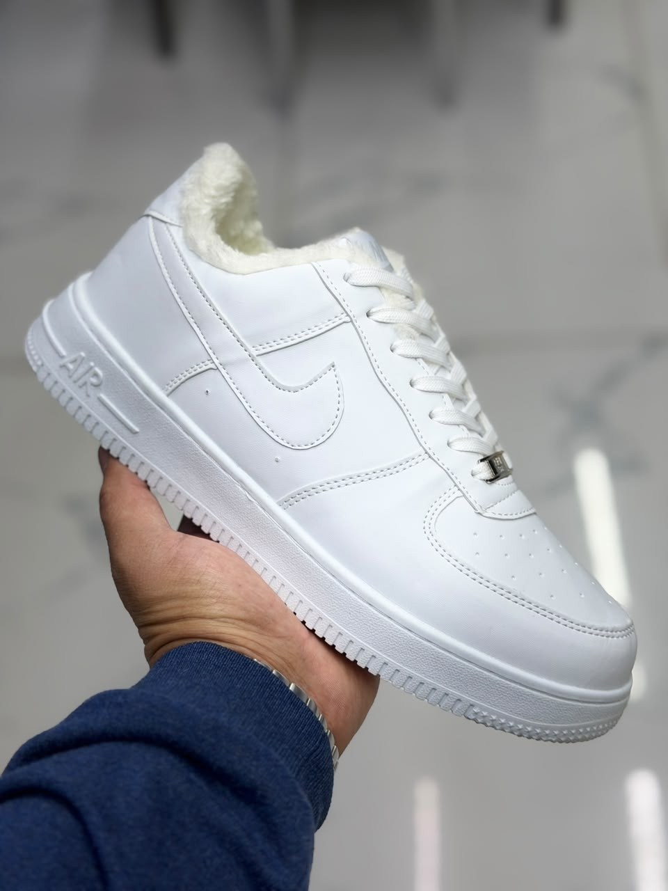зимние кроссовки nike air force 1 low,кроссовки зимние nike air force,кроссовки nike air force 1 low a100590 all black зимние с мехом,кроссовки зимние nike air force 1,nike air force 1 low black