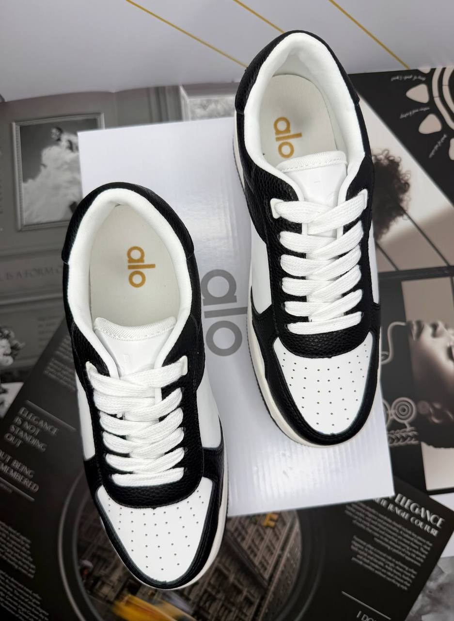 ,кроссовки женскиe,кроссовки alo,кеды селин,спортивная
