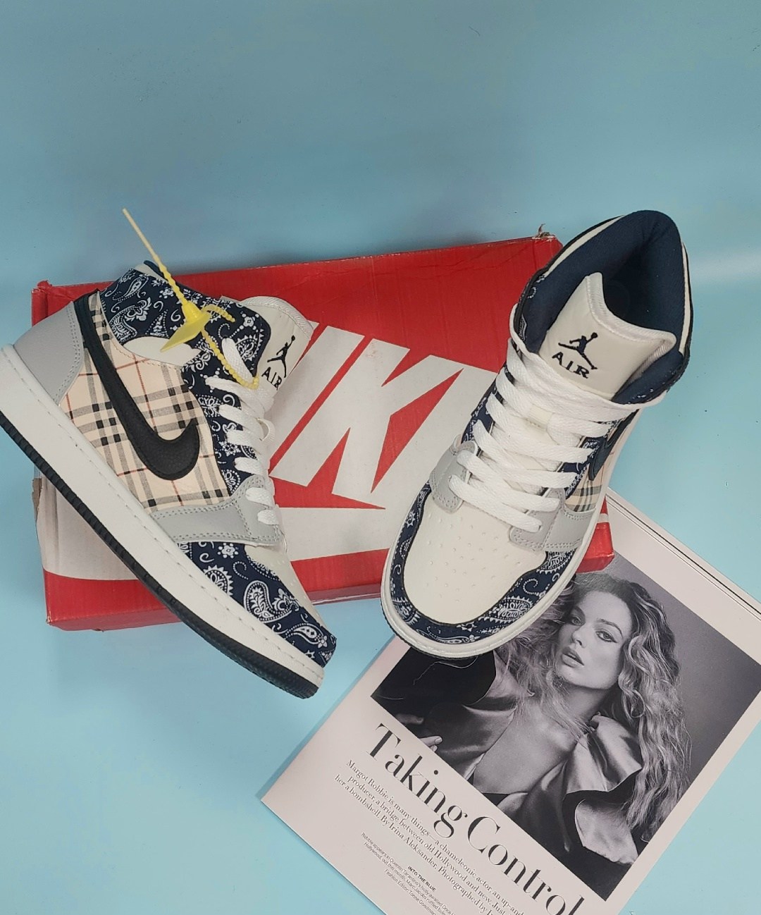 кроссовки nike air jordan 1,nike air jordan 1 mid pine green,nike air jordan 1 pine green,nike air jordan 1,nike air jordan 1 retro high