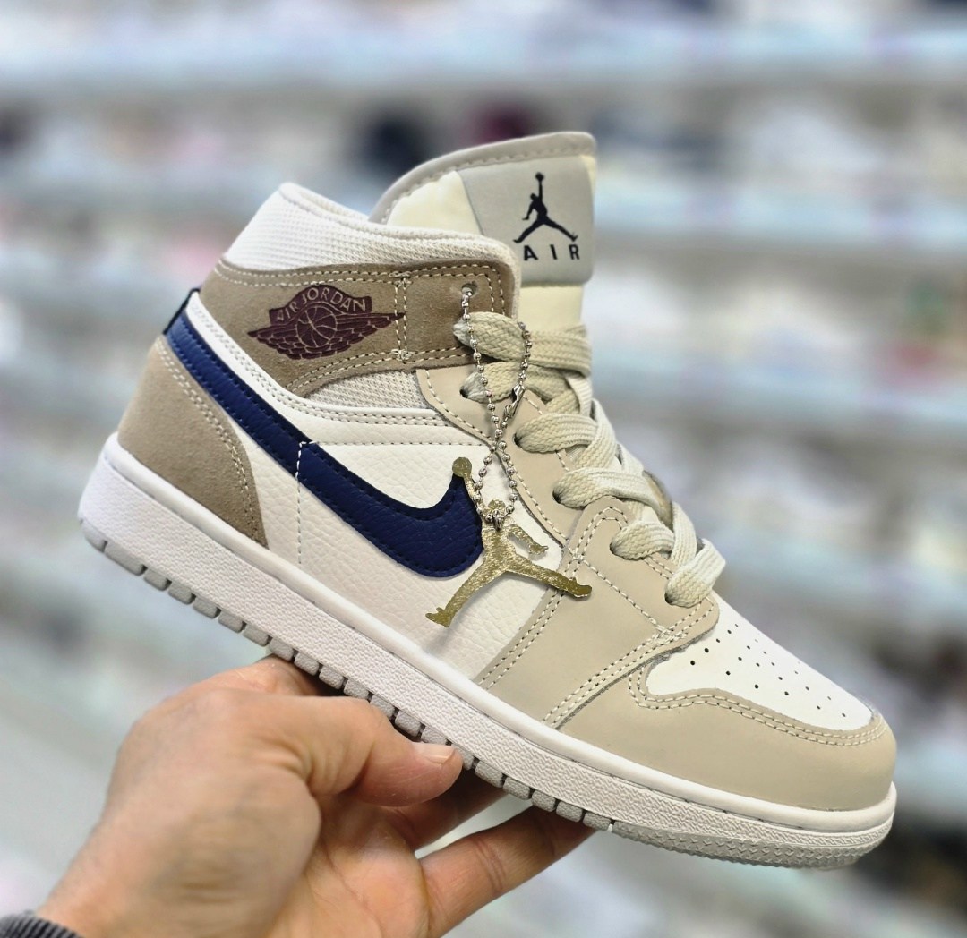 air jordan 1 mid se purple,nike air jordan 1 mid se,nike air jordan 1 mid,air jordan 1 mid se,женские кроссовки nike air jordan 1 mid