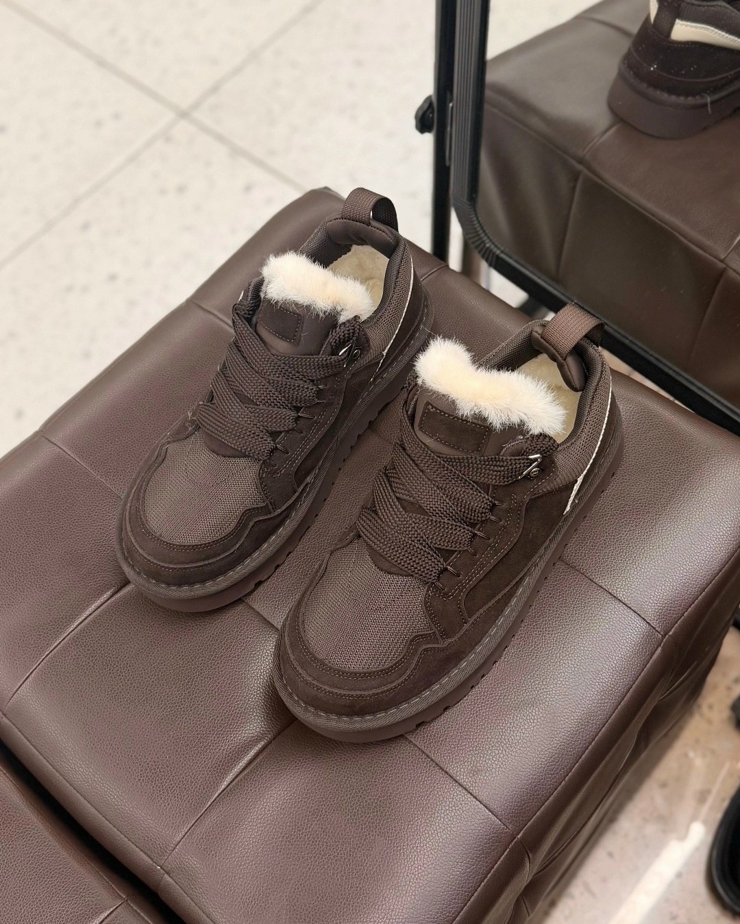 ,кроссовки ugg,замшевые кроссовки, женская,кроссовки