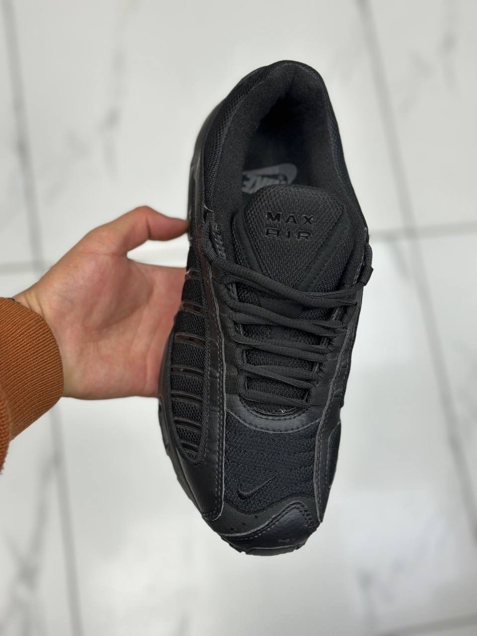 кроссовки nike air max tn plus,кроссовки nike air max tailwind 4,кроссовки,мужской кроссовки,кроссовки nike air max