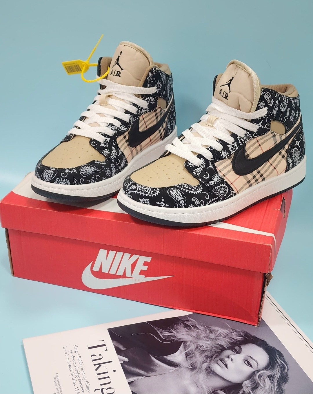 кроссовки nike air jordan 1,nike air jordan 1 mid pine green,nike air jordan 1 pine green,nike air jordan 1,nike air jordan 1 retro high
