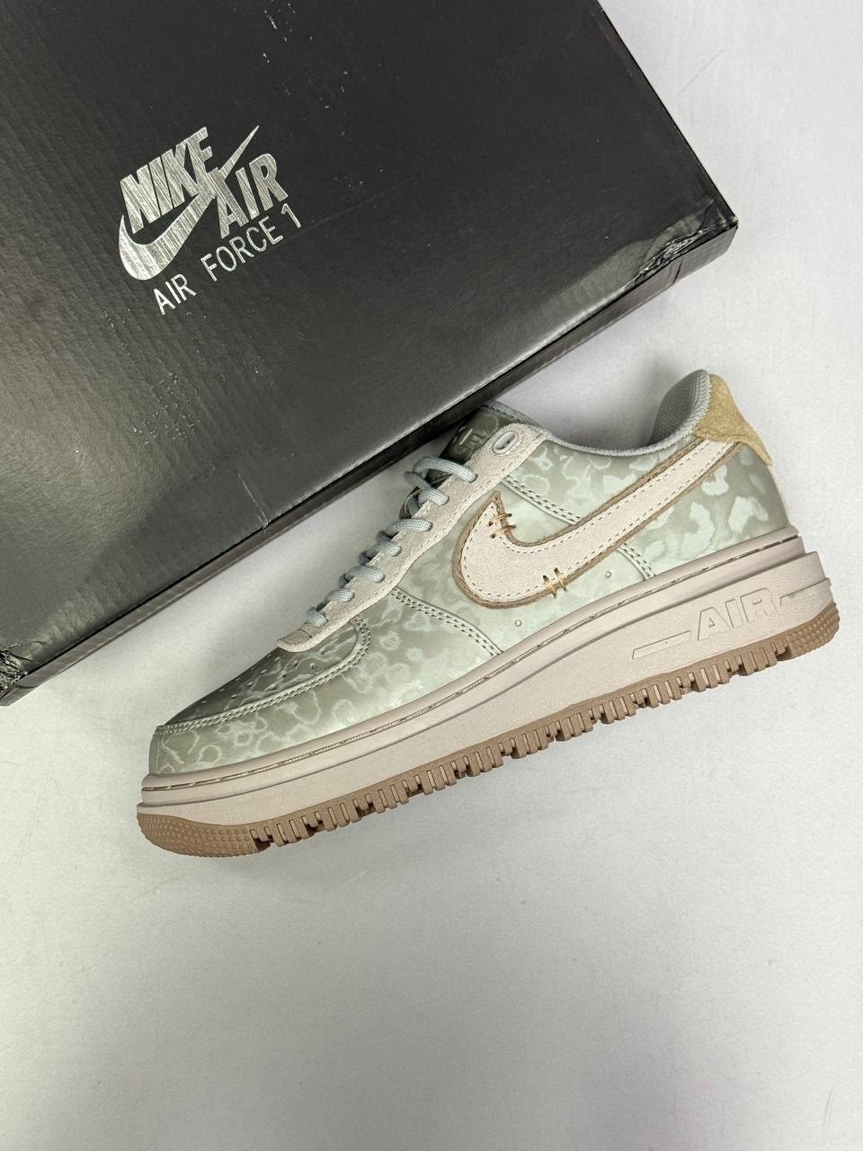 кроссовки travis scott x nike air force 1 low cactus jack,кроссовки nike air force 1,кроссовки,nike air force 1,nike air force 1 low