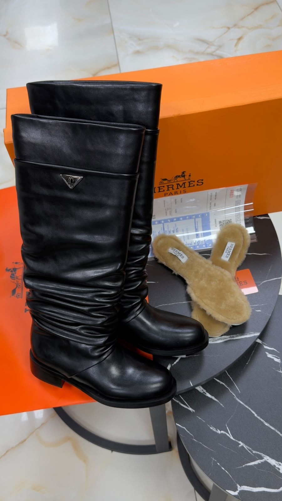 сапоги hermes,сапоги замшевые,замшевые женские сапоги,сапоги эрмес женские,женские черные замшевые сапоги hermes jumping