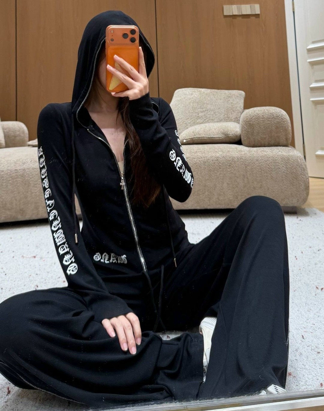 спортивные костюмы женские,спортивный костюм karl lagerfeld женский,костюм balenciaga женский,спортивный костюм,костюм спортивный в стиле balenciaga на молнии с капюшоном черный