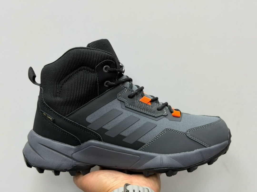 зимние кроссовки adidas terrex ax3 mid,ботинки adidas terrex,мужские кроссовки зимние adidas,зимние кроссовки adidas terrex арт. 38890,кроссовки мужские зимние адидас