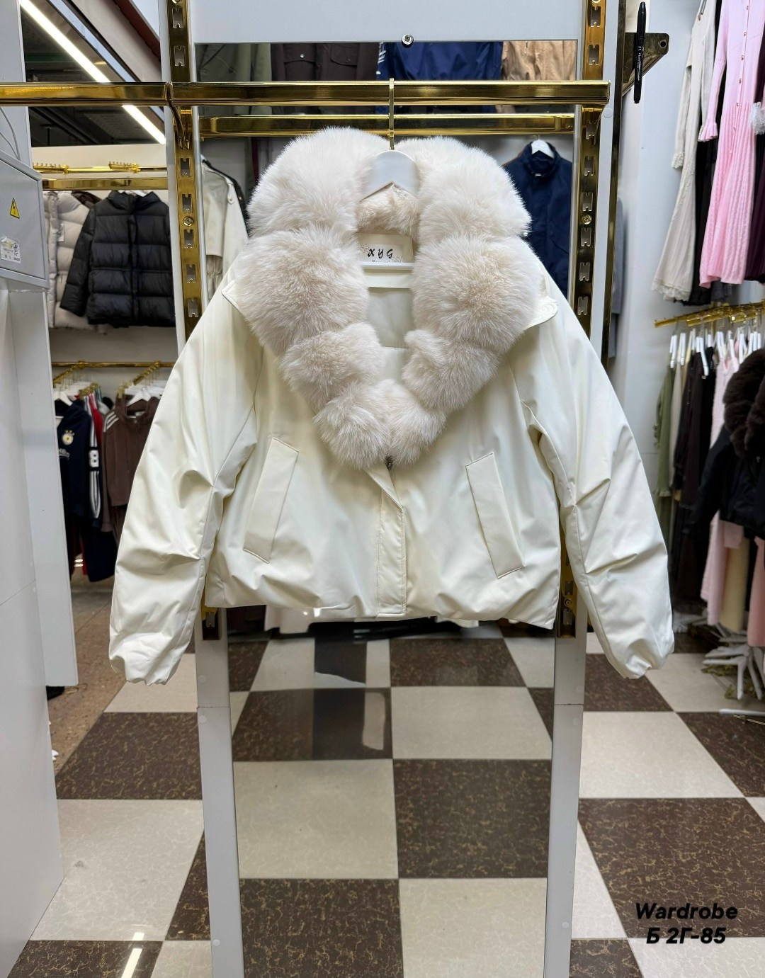 короткий пуховик,куртка женская,пуховик для женщин,пуховики с мехом,куртка зимняя женская