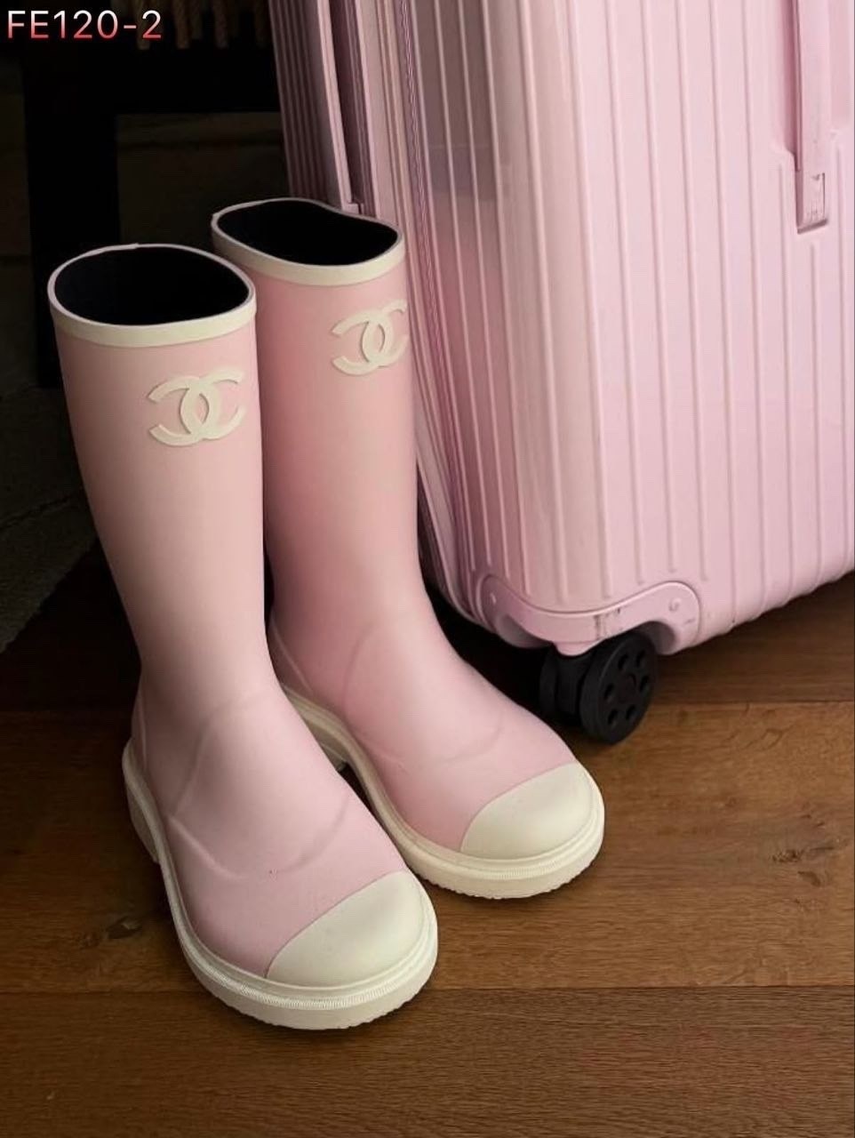 резиновые сапоги chanel,женские резиновые сапоги,сапоги chanel,сапоги шанель резиновые,резиновые сапоги