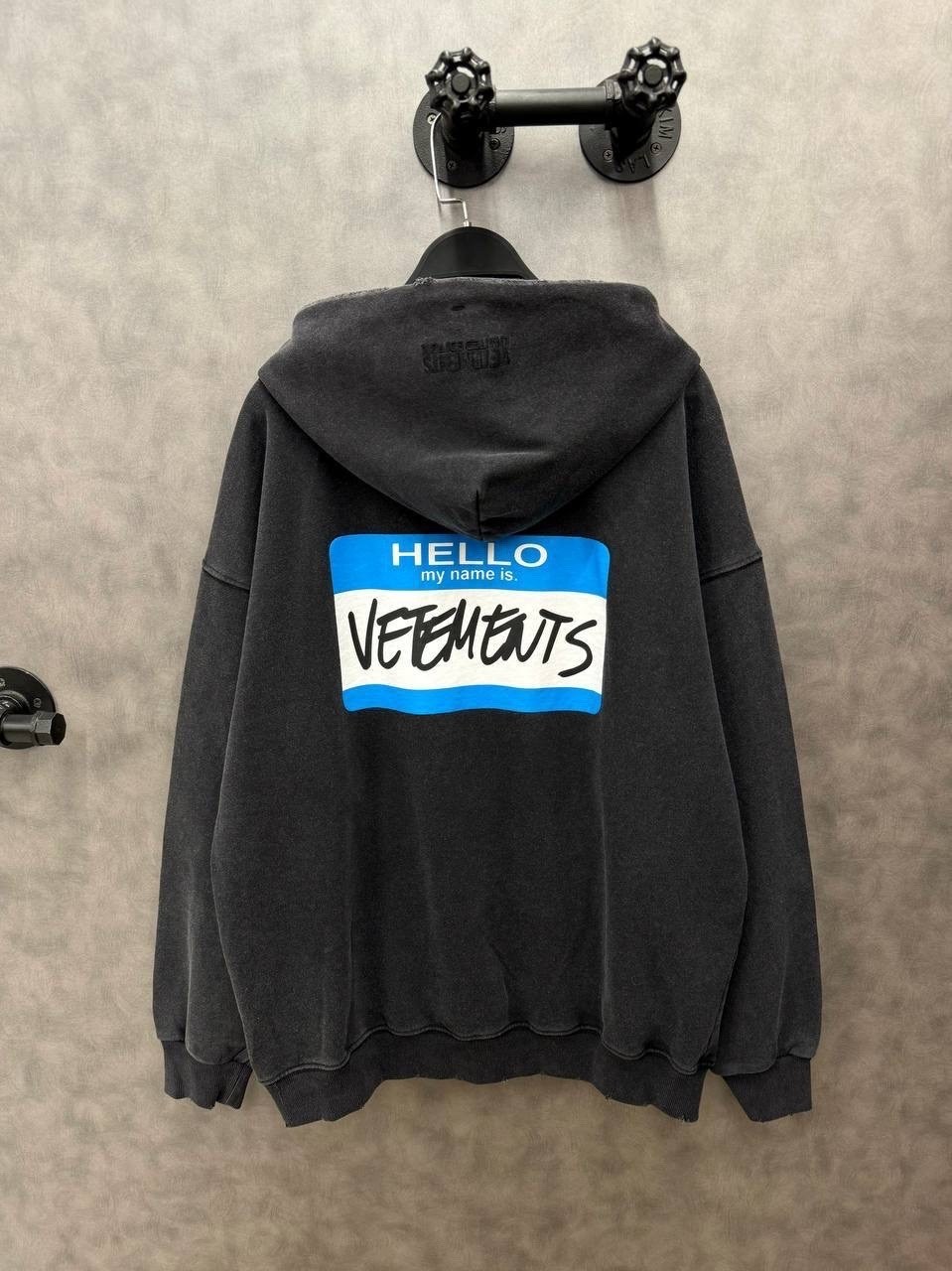 vetements hello my name is vetements hoodie black,худи оверсайз,стильное худи,vetements hello my name is,на худи