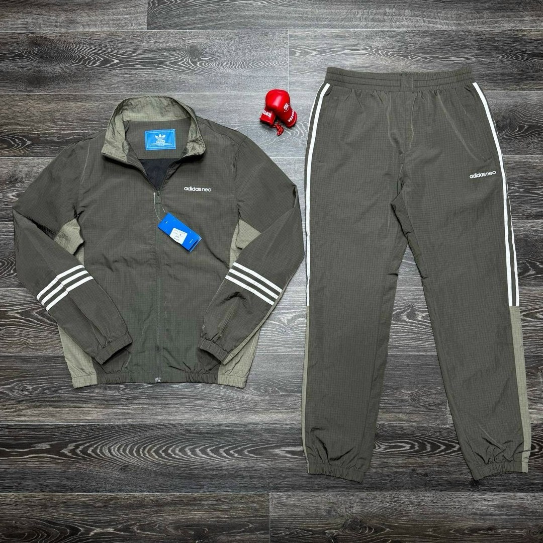 спортивный костюм adidas originals,спортивный костюм adidas,костюм спортивный мужской adidas,костюм adidas essentials мужской,adidas performance essentials костюм мужской