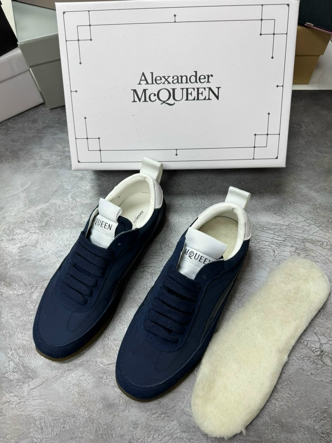 alexander mcqueen кроссовки мужские,кроссовки alexander mcqueen,кеды alexander mcqueen,brunello cucinelli кроссовки мужские,кроссовки alexander mcqueen белые