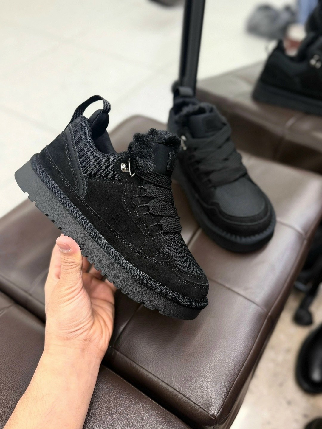 ,кроссовки ugg,замшевые кроссовки, женская,кроссовки