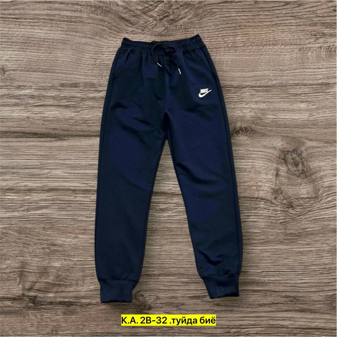 спортивные штаны nike мужские,спортивные штаны nike,мужские спортивные брюки nike,чëрные штаны,штаны nike