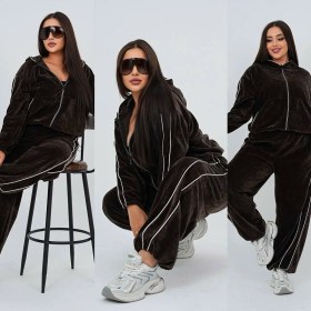 Костюм