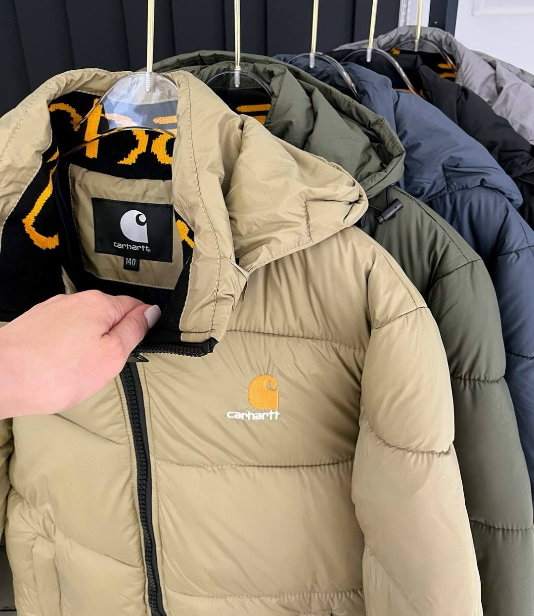 burberry пуховик,пуховик повседневный,модные пуховики,куртки и пуховики,куртка