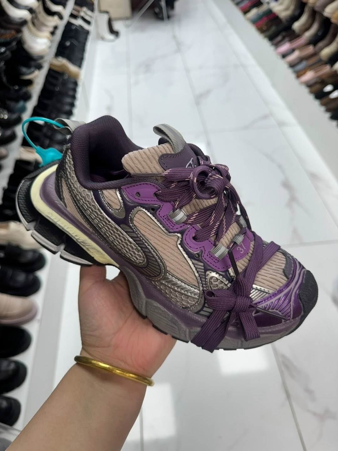 кроссовки balenciaga,кроссовки женские balenciaga,кроссовки баленсиага 3xl,кроссовки balenciaga 3 xl,кроссовки balenciaga track