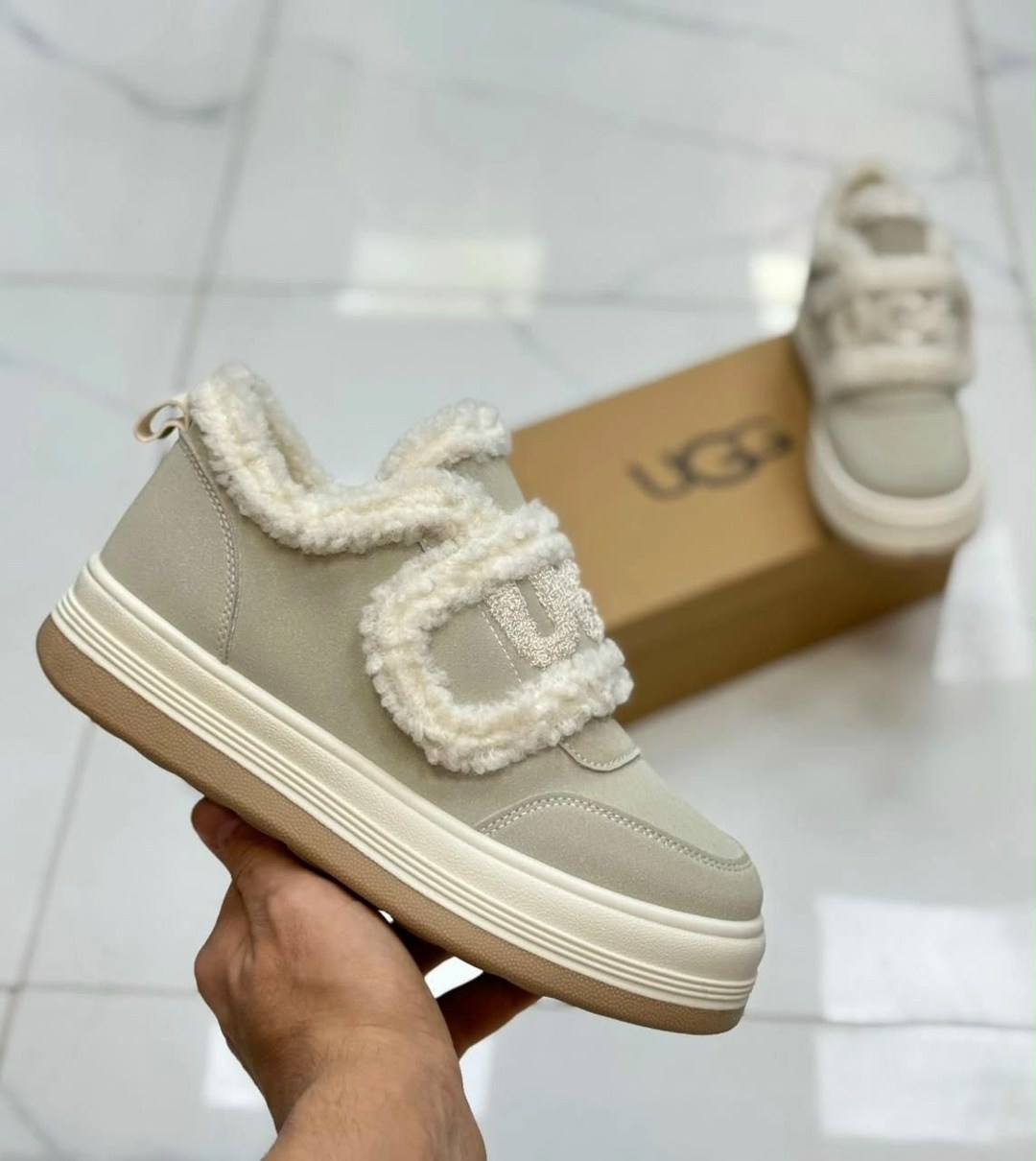 ,ботинки женские,кроссовки ugg,женские угги,ботинки унисекс