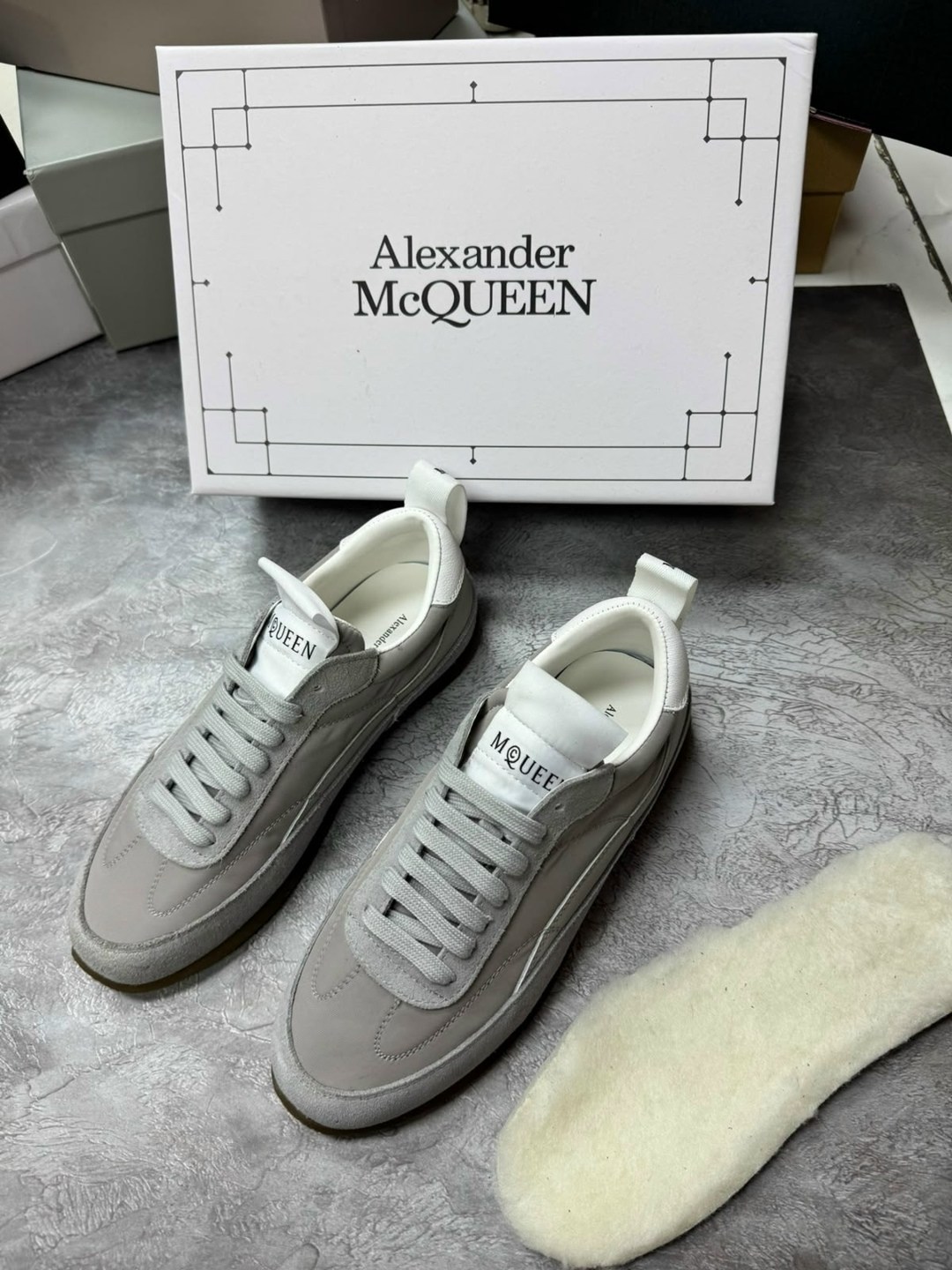 alexander mcqueen кроссовки мужские,кроссовки alexander mcqueen,кеды alexander mcqueen,brunello cucinelli кроссовки мужские,кроссовки alexander mcqueen белые