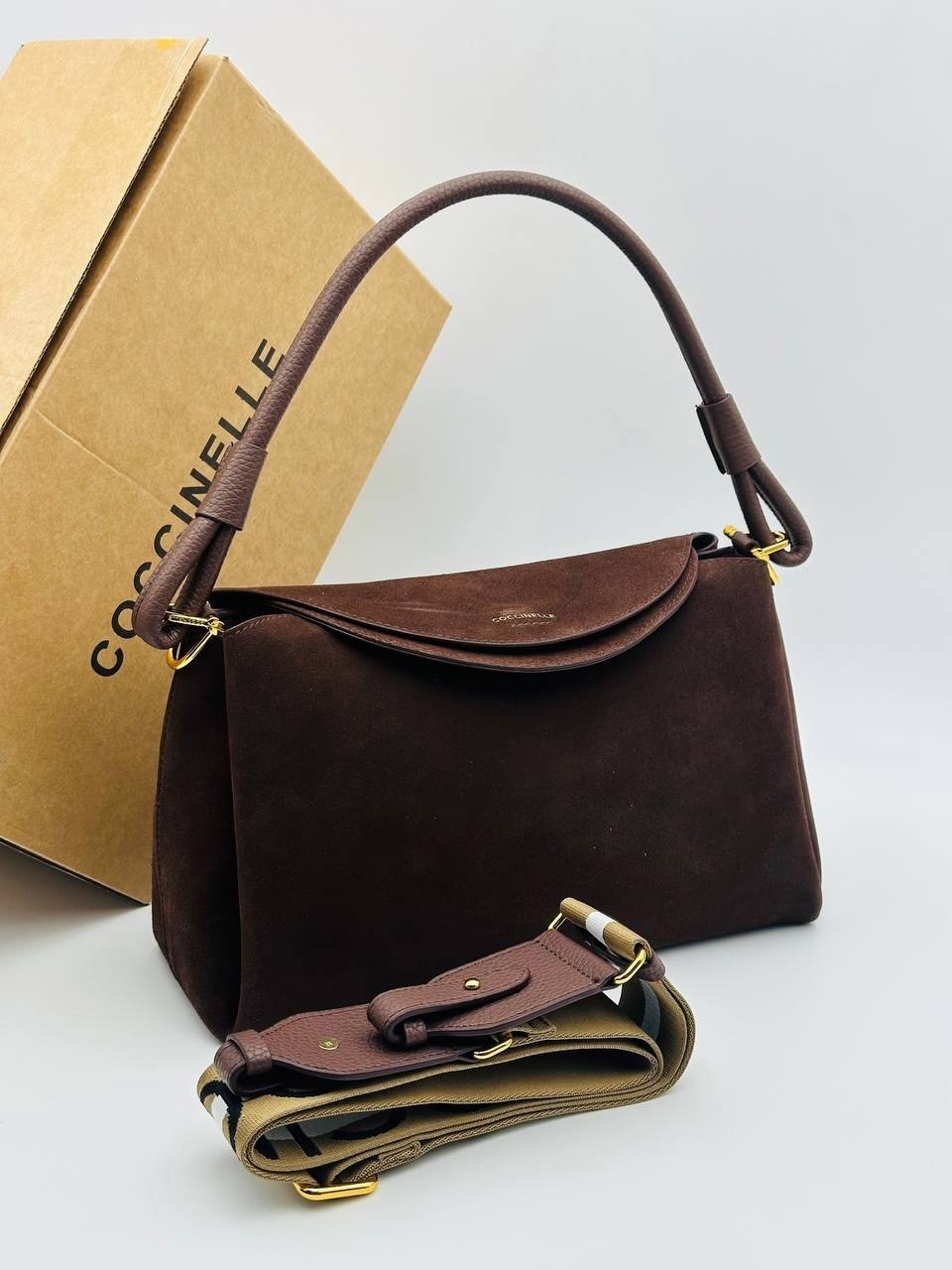 сумка женская coccinelle натуральная замша,замшевая сумка,сумка coccinelle,женская замшевая сумка,сумка женская coccinelle