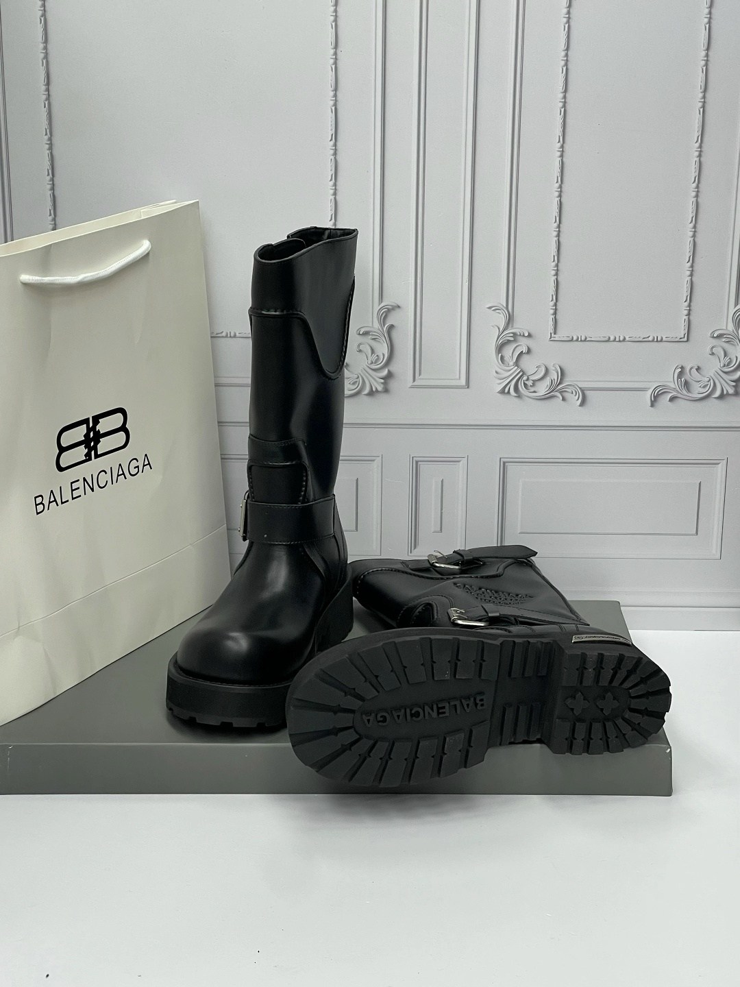 ботинки balenciaga,balenciaga сапоги,balenciaga ,сапоги женские balenciaga,