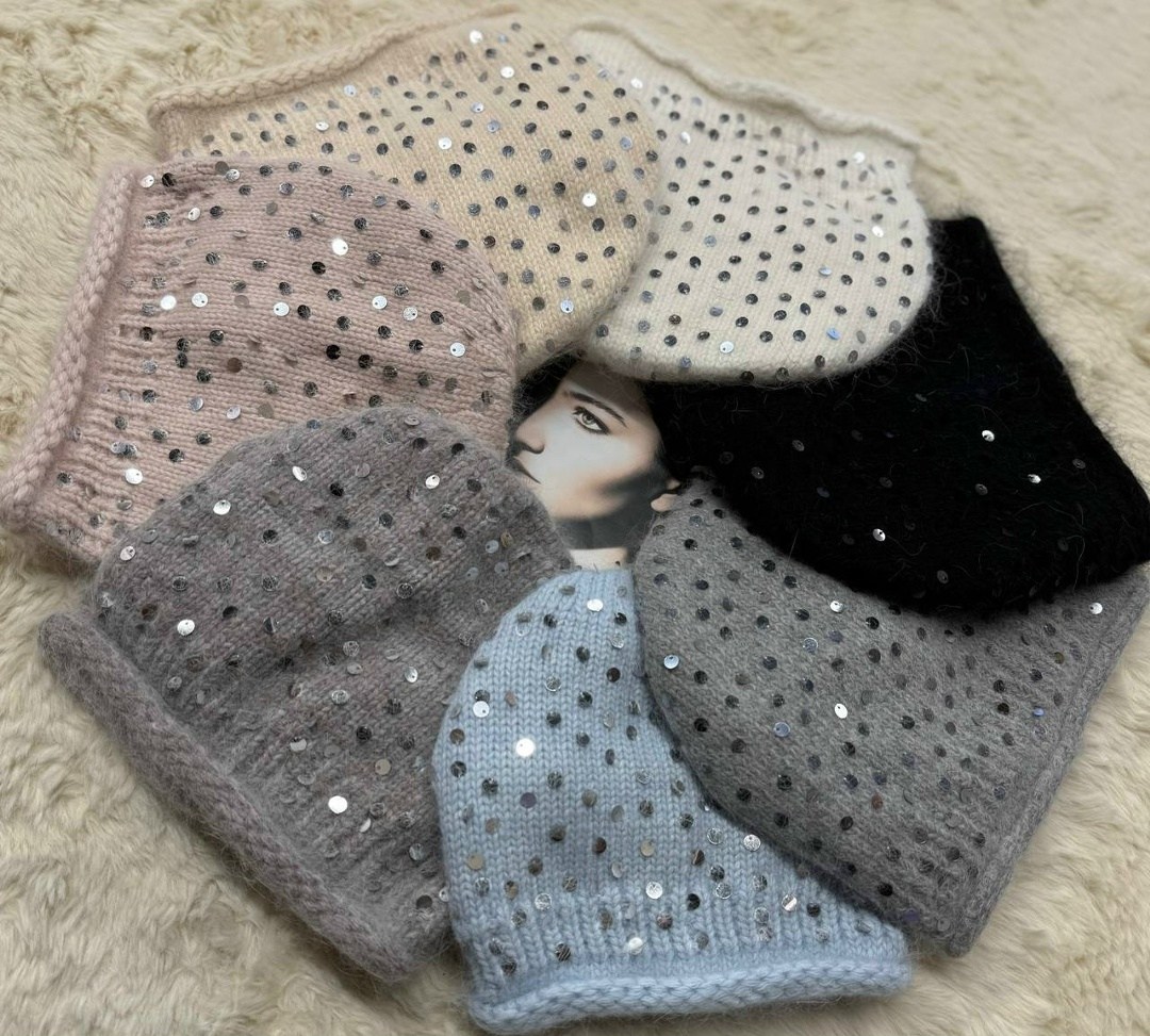шапка премиальная ангора с пайетками taf textil,шапка премиальная ангора с пайетками двойная akar style,шапка с пайетками из премиальной ангоры,шапка с пайетками,шапка с пайетками из премиальной ангор