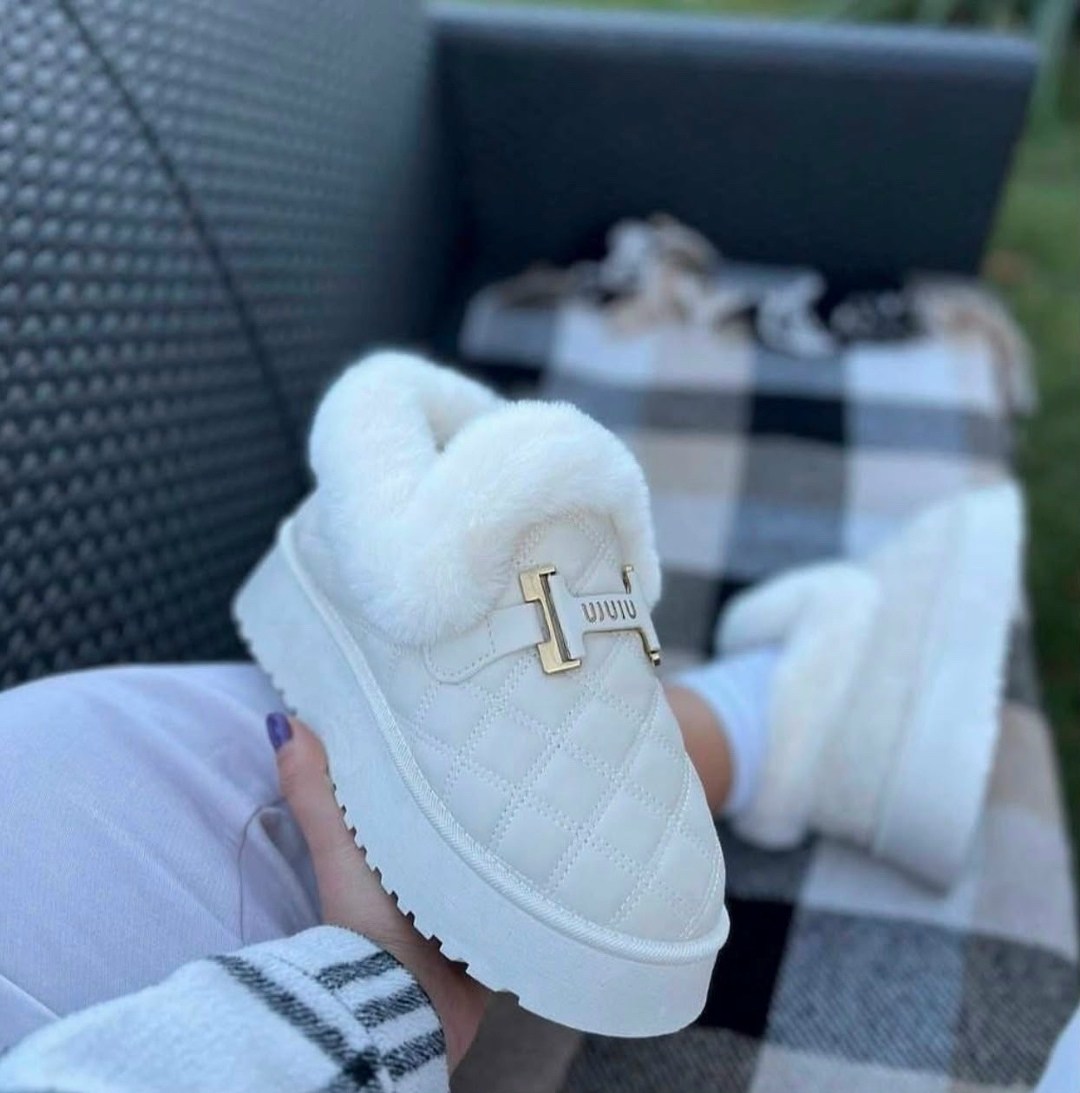 угги короткие с мехом на платформе miu miu,угги женские,,угги короткие с мехом на платформе miu miu цвет светло-бежевый,модные угги