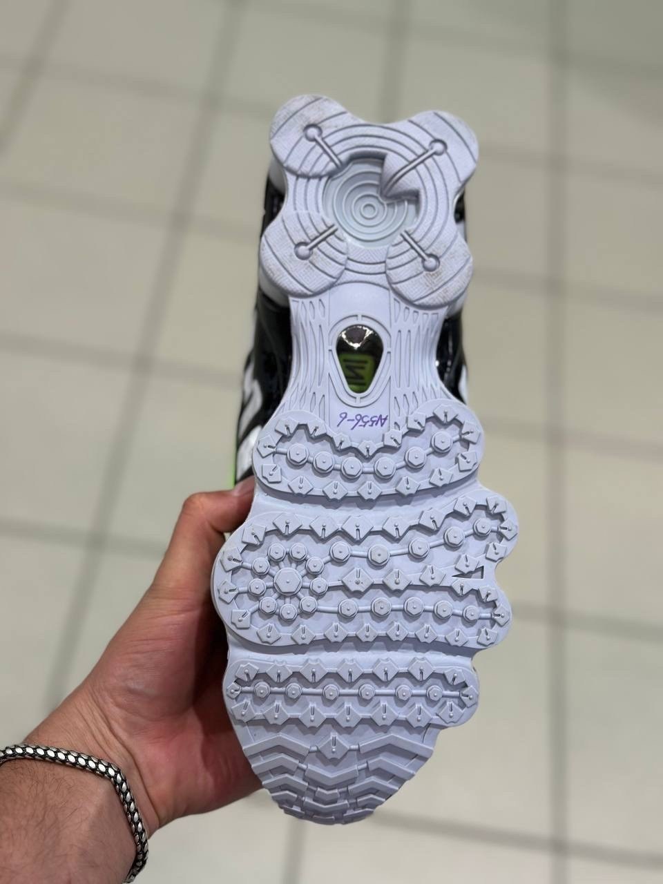 кроссовки nike shox tl,кроссовки nike shox,shox nike,кроссовки nike shox tl nike,nike shox tl